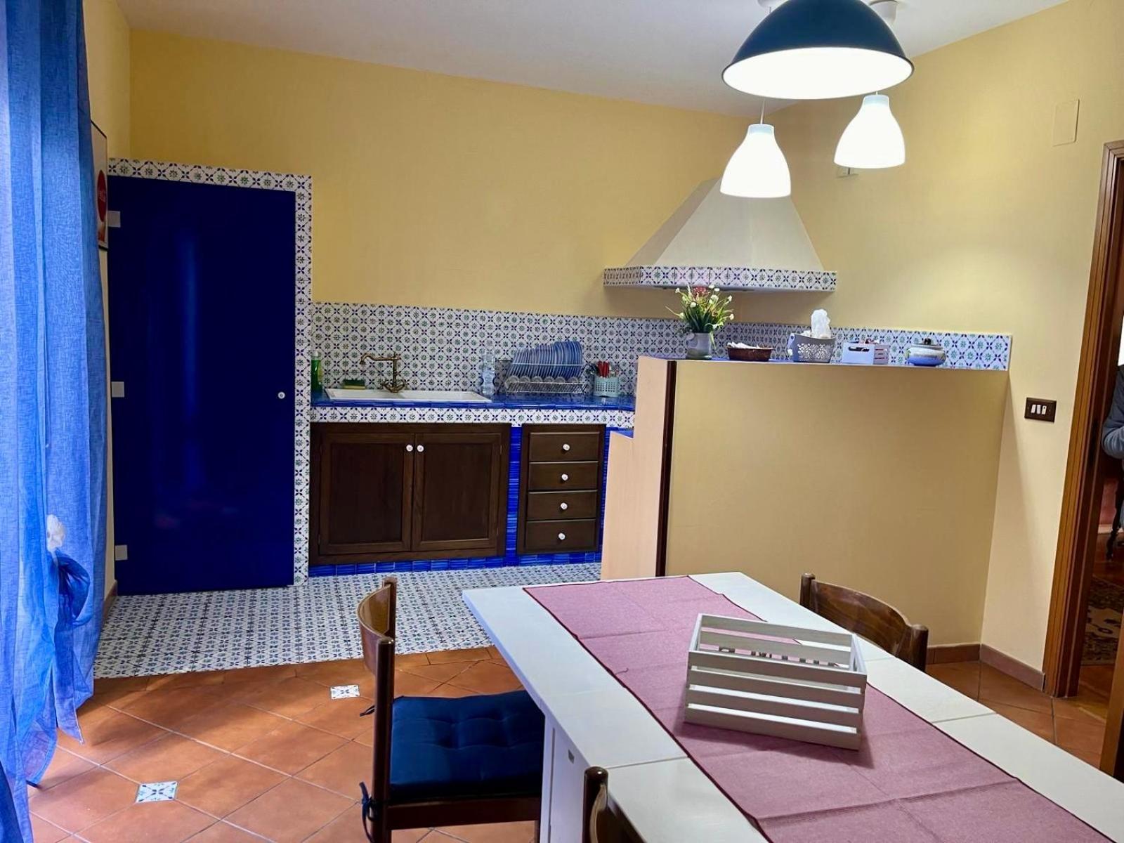 Benvenuti A Casa Sicilian Apartment Palermo Termini Imerese Extérieur photo